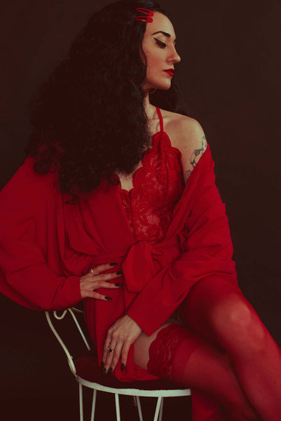The Leslie Courreges Isadora Robe features a dramatic cocoon shape with a billowing, rounded back and dolman style sleeves.