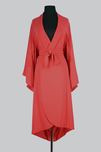 The Leslie Courreges Isadora Robe features a dramatic cocoon shape with a billowing, rounded back and dolman style sleeves.