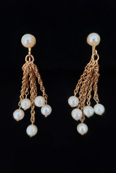 1960s Vintage White Pearl and Gold Fill Tassel Clip-On Earrings by Winard