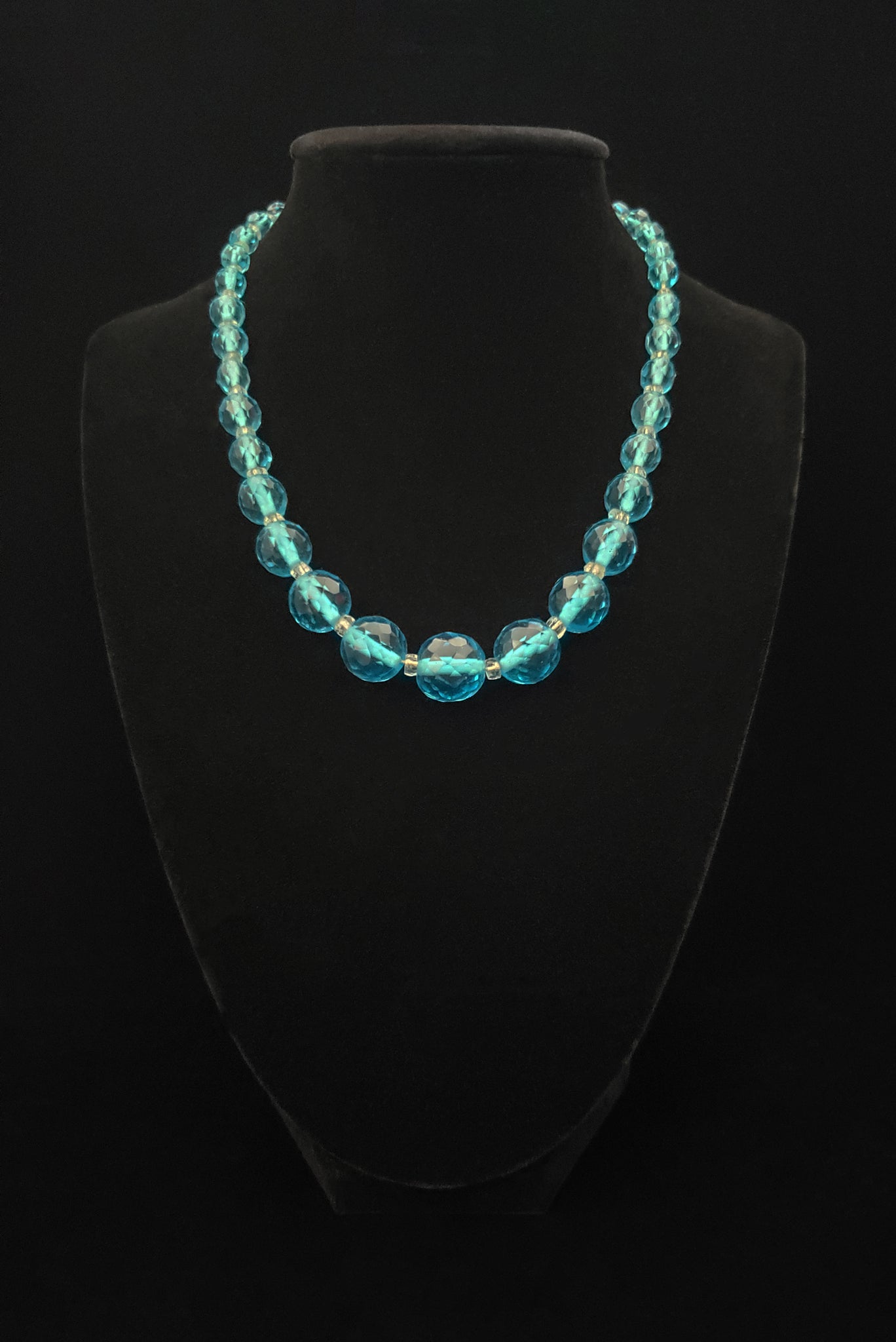 1930s Vintage Turquoise Graduated Crystal Necklace