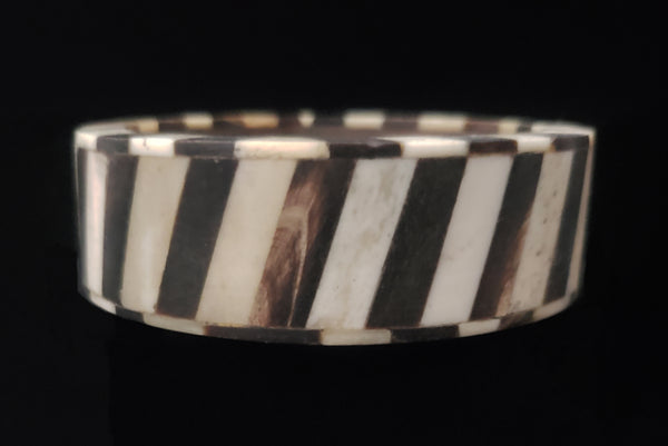 1970s Vintage Striped Mosaic Cream and Brown Horn Sliced Bangle Bracelet