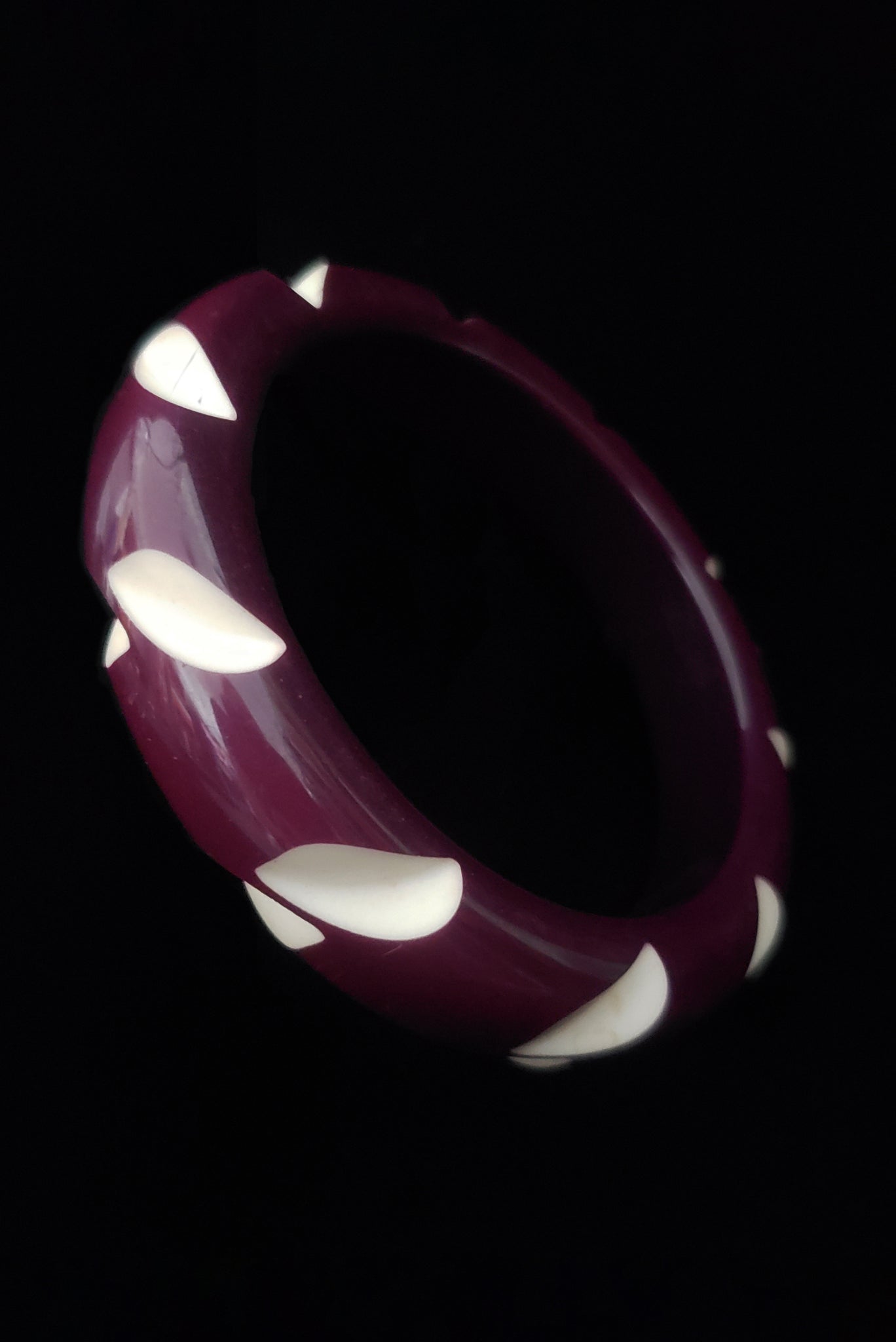 1940s Vintage Purple Resin Washed Cream Slash Carved Bakelite Bangle Bracelet
