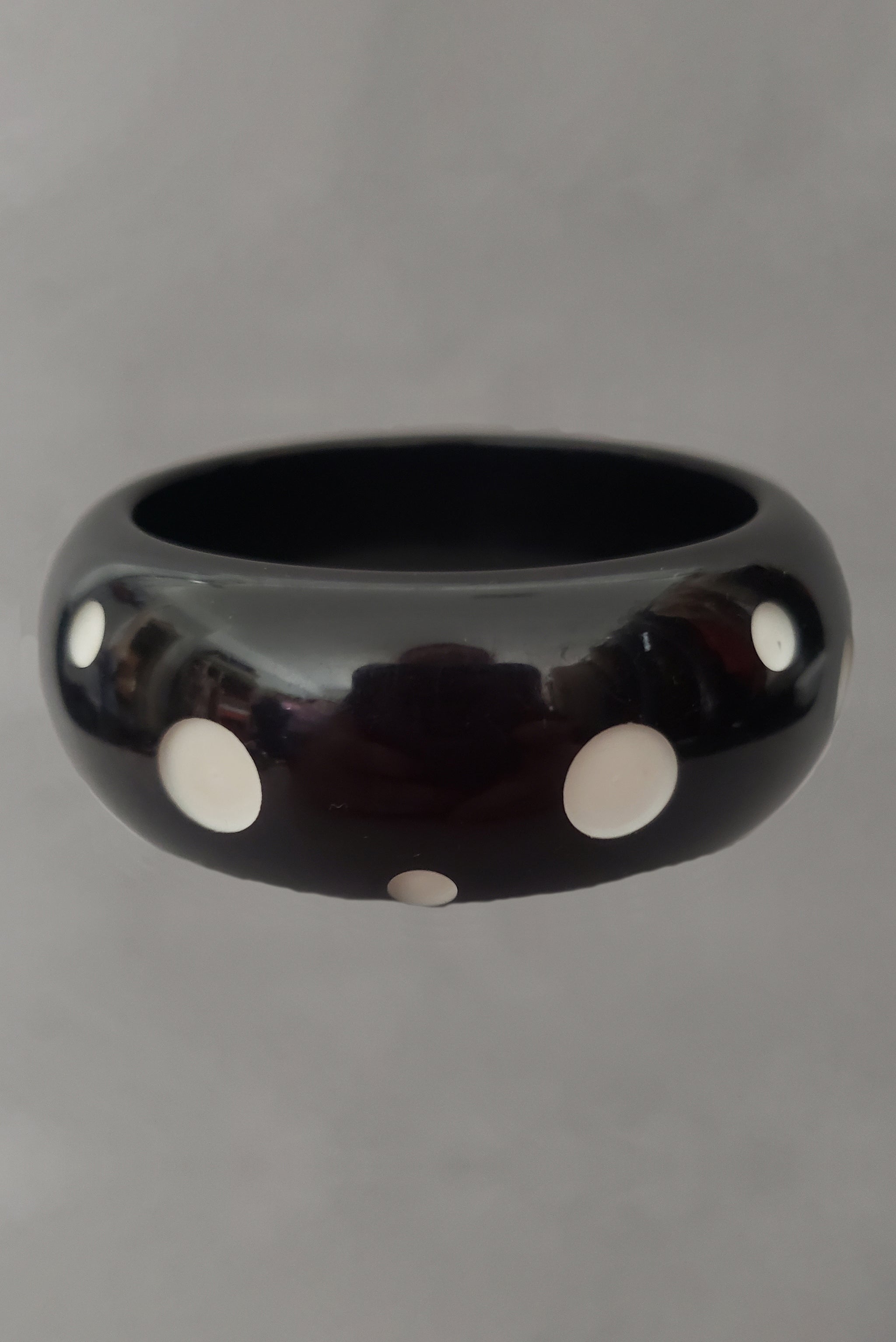 Vintage Statement Bangle Bracelet Lucite Plastic Polka Dot Black selling White Chunky