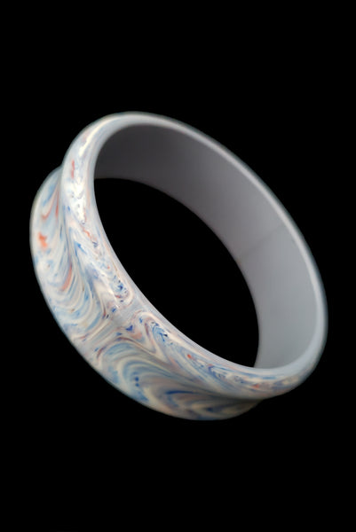 1960s Vintage Blue and White Marbled Plastic Bangle Bracelet