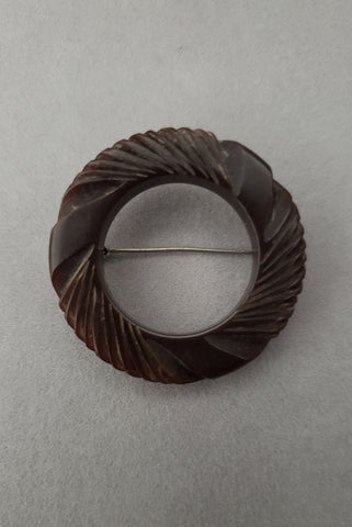 1930s Vintage Brown Carved Circular Bakelite Brooch