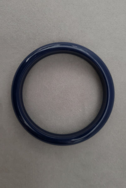 1980s Vintage Gray Marbled and Navy Blue Plastic Three (3) Bangle Bracelet Set