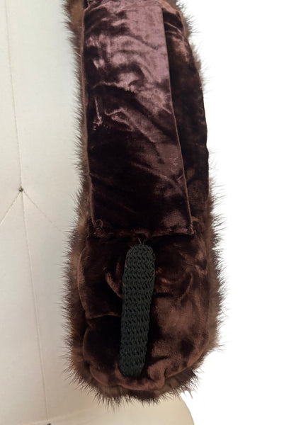Detail view of 1950s vintage brown mink fur and velvet padded stand alone clip-on collar. Showing the brown velvet lining and covered metal clips.