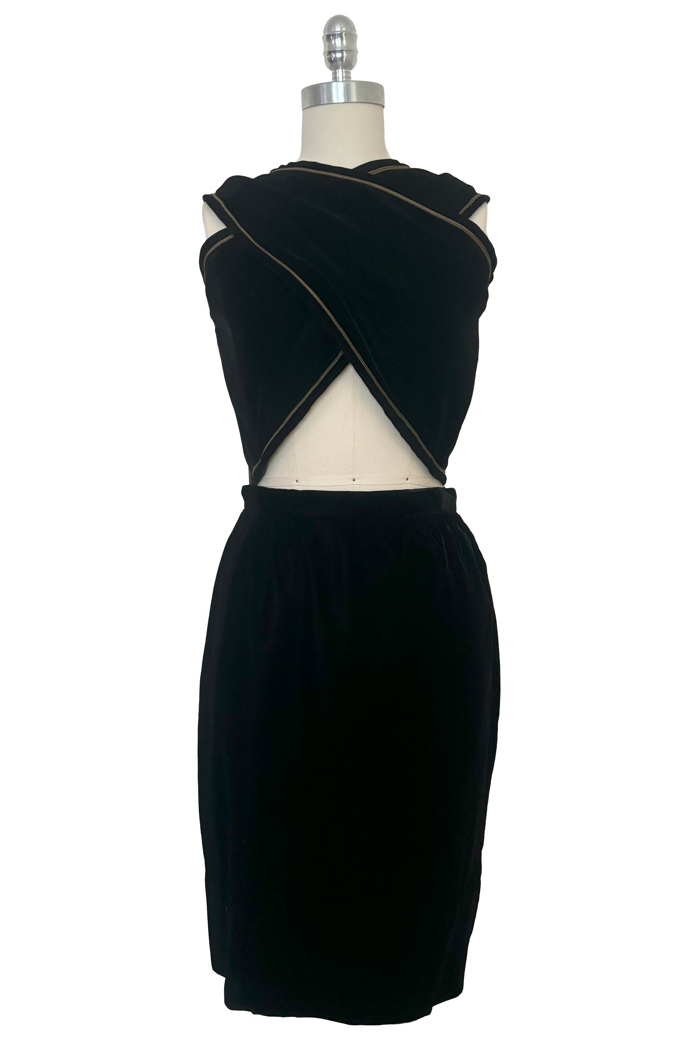 Front view of 1970s vintage rare designer Holly's Harp black velvet, gold metal cord trimmed wrap top & skirt set, extra small to small. Showing a variety of different ways to wrap the top.