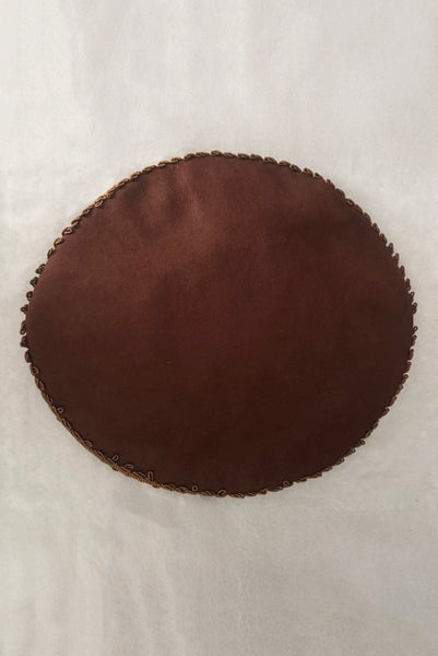 Vertical top view of 1940s vintage chocolate brown felt wide brim saucer hat trimmed in matching braid, by Dorothy Potter.