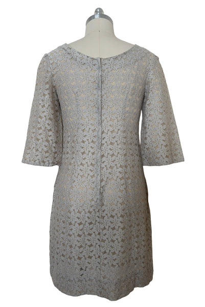 Back view of 1960s vintage white and beige floral lace shift dress, size medium to large.