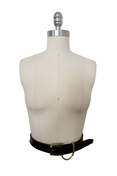 Front view of 1990s vintage black leather and gold chain buckle designer belt by Ellen Tracy, size extra small to small.