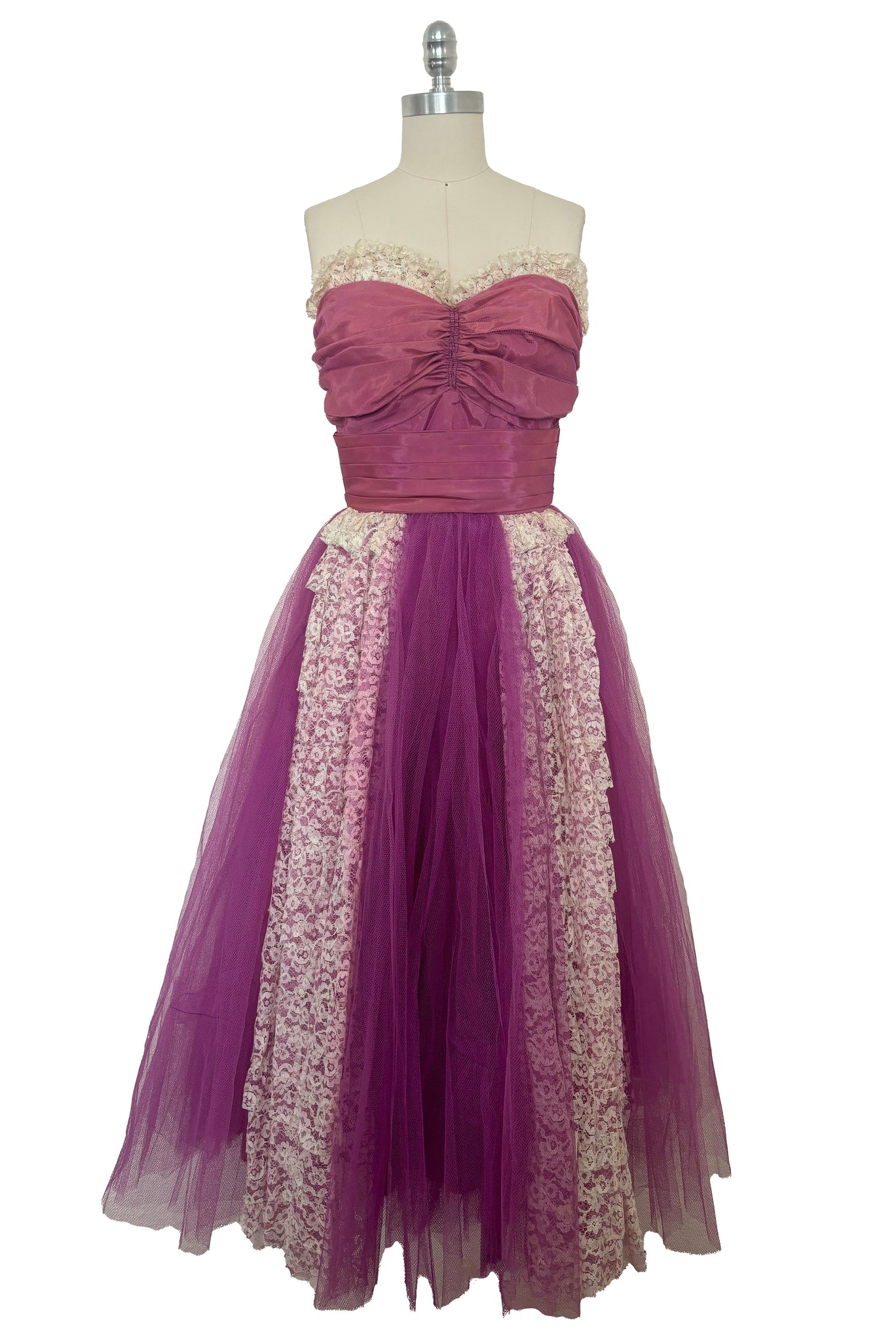 1950s Vintage Strapless Purple Tulle and Cream Lace Evening Dress, Ext –  Leslie Courreges