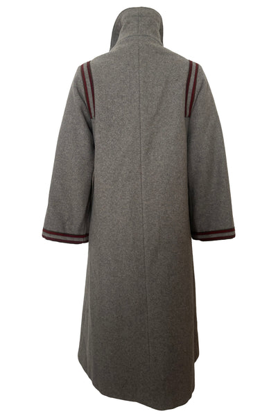 Back view of 1960s vintage heavy gray and rust tie waist wool coat by Carol Cohen for Braefair, size medium to large. Showing the coat without the tie.
