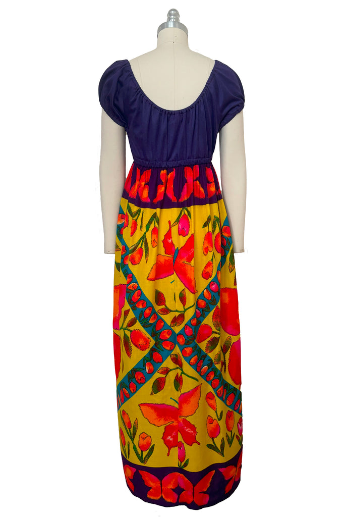 1960s Vintage Empire Waist Novelty Print Maxi Dress by Young Edwardian Leslie Courreges 1960s Vintage Empire Waist Novelty Print Maxi Dress by Young Edwardian Leslie Courreges