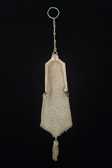 1900s Vintage Whiting and Davis Silver Metal Mesh Chatelaine Bag