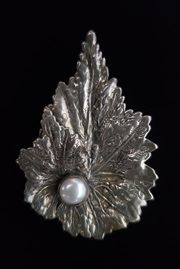 1970s Vintage Silver and Pearl Leaf Brooch