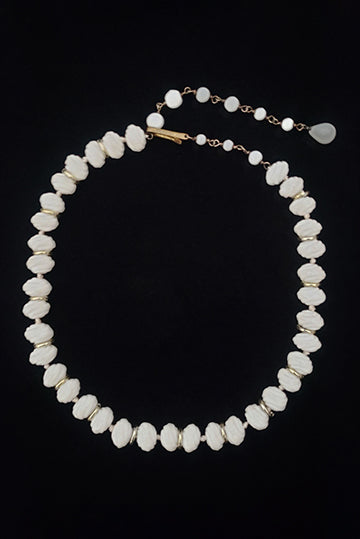 1930s Vintage White Milk Glass Beaded Necklace